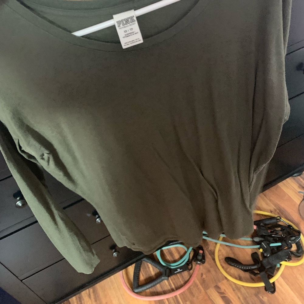 Long sleeve army green shirt
